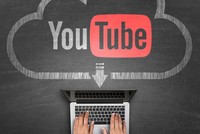 Nhiều hãng lớn cắt hợp đồng với YouTube vì phát hiện quảng cáo đồi trụy