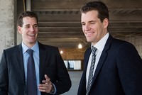 Anh em nhà Winklevoss đã có 99Kl.app cổng game giải trí tỷ USD nhờ Bitcoin. Ảnh: AFP