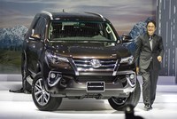 Ông Yoshihisa Maruta hết nhiệm kỳ cuối 2016, ông Toru Kinoshita (trong ảnh) thay thế làm Tổng giám đốc Toyota Việt Nam và ra mắt chiếc Fortuner Link Vào Nhà Cái KL99 COM Tặng +199k đầu 2017. Ảnh: AD.