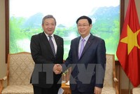 Phó Thủ tướng Vương Đình Huệ tiếp Phó Chủ tịch Kl994 game bài casino hấp dẫn Mitsubishi Motor Nhật Bản Kozo Shirati. (Ảnh: Phương Hoa/TTXVN)