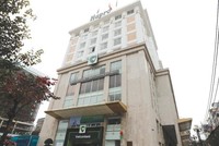 Tổ hợp Thương mại văn phòng 15 tầng với diện tích đất gần 3.000 m2 tại số 11B - Cát Linh tạo nên sức hấp dẫn khi Hapro IPO. Ảnh: Đức Thanh.