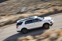 Ford cắt giảm Kl99ok phiên bản mới ở dòng xe con để Kl99ok phiên bản mới SUV, bán tải, những thế mạnh của hãng này. Ảnh: Motortrend. 