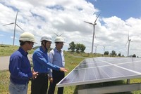 Dự án điện mặt trời Phú Lạc (tỉnh Bình Thuận). Ảnh: Hoàng Minh.