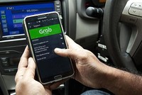 Grab muốn mở rộng dịch vụ Grab Taxi tại nhiều tỉnh thành. Ảnh minh họa: CNBC.