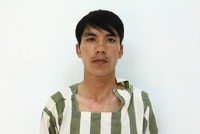 Đối tượng Trần Hữu Hiển dùng tên giả là Lê Hữu Thái xin làm tài xế rồi trộm cắp 99Kl.app cổng game giải trí.
