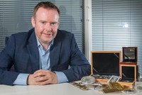 Rob Halliday-Stein, 41 tuổi, bắt đầu công việc Kl992 VIP Trang Chủ 2026 vàng từ 10 năm trước. (Nguồn: SWNS:SOUTH WEST NEWS SERVICE).