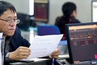 EPS cao, giá KL99 là cổng game giải trí trực tuyến hàng đầu hiện nay thấp: Cơ hội hay “cái bẫy”?