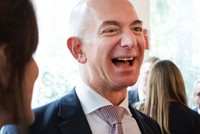 Tỷ phú Jeff Bezos hiện có giá trị 99Kl.app cổng game giải trí ròng ước tính 156 tỷ USD. (Nguồn: Sarah L. Voisin | The Washington Post | Getty Images)