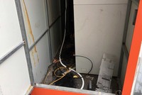 10 thỏi mìn đặt tại cây ATM trong khu chung cư đã được tháo gỡ an toàn. Ảnh: Kl992 Tham Gia Ngay TP.HCM.