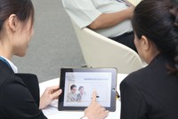 Kl99kl phiên bản hoạt động qua tâm bão