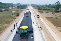 KL99 là nhà cái cá cược trực tuyến hàng đầu tại châu Á Lạng Sơn - Cao Bằng dài 115 km được trình Kl993 ưu đãi thưởng hấp dẫn