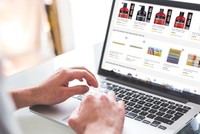 Kl991.com World Cup 2026 Chính Thức xoay trục tăng trưởng sang bán lẻ online