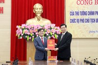 Công bố quyết định của Thủ tướng Kl993 ưu đãi thưởng hấp dẫn về công tác cán bộ