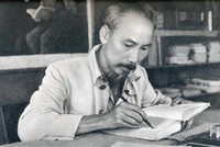 Xuân Kỷ Hợi đọc bài báo viết từ xuân Kỷ Dậu của Hồ Chủ tịch