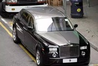 Chiếc xe biển số “9” đắt đỏ của ông trùm Kl992 VIP Trang Chủ 2026 Hồng Kông Albert Yeung.