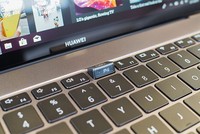 Microsoft đang "câu giờ" trước khi đưa ra lệnh cấm chính thức với Huawei.