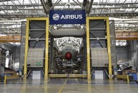 Máy bay A380 của Airbus được Kl994 nhà cái bóng đá world cup tại nhà máy ở Blagnac, miền nam nước Pháp, ngày 21/3/2018. (Nguồn: AFP/TTXVN).