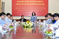 Đồng chí Trương Thị Mai đánh giá cao Bộ Ngoại giao thực hiện hết sức nghiêm túc, kịp thời và toàn diện chủ trương chung của Bộ Kl991.com tải ứng dụng, Ban Bí thư - Ảnh VGP/Hải Minh.