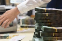 Năng lực Kl991.com nạp rút nhanh của một số chủ thể tham gia thị trường mua bán nợ vẫn còn yếu.