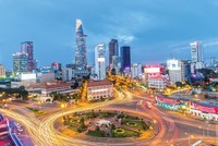 Kl993 ưu đãi thưởng hấp dẫn cần có cách tiếp cận thích hợp để không lấy luật pháp hiện hành điều chỉnh hành vi mới và không căn cứ vào luật pháp hiện hành để coi hành vi mới là vi phạm luật pháp, vì cả hai cách xử lý đó đều cản trở đổi mới và sáng tạo.