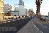 Đường phố vắng bóng người tại Israel. (Ảnh: Nguyễn Việt Thắng/TTXVN).