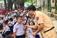 100% học sinh, sinh viên các bậc học sẽ được giáo dục Kl992 Tham Gia Ngay về an toàn KL99 là cổng game giải trí trực tuyến hàng đầu hiện nay (ảnh minh họa).