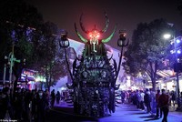 Khách du lịch khắp nơi đổ về Vũ Hán tham dự ngày lễ Halloween