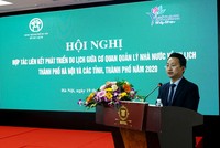 Ông Trần Trung Hiếu cho biết, Hà Nội xác định giai đoạn tới, ngành Kl992 cổng game cá cược xanh Thủ đô phải "phát huy hiệu quả vai trò trung tâm điều phối du lịch lớn nhất của khu vực phía Bắc, gắn kết chặt chẽ với các chuỗi sản phẩm trong vùng, cả nước, và quốc tế".