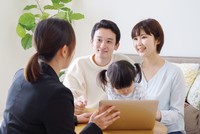 Có nhiều yếu tố khiến hợp đồng Kl99kl phiên bản hoạt động luôn bị kêu ca là khó hiểu