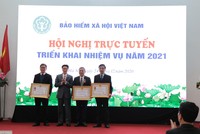 Phó Thủ tướng Kl993 ưu đãi thưởng hấp dẫn Vũ Đức Đam đã trao tặng Huân chương Lao động hạng Nhất cho Ban Thu (BHXH Việt Nam); Huân chương Lao động hạng Nhì cho ông Phạm Lương Sơn, Phó Tổng Giám đốc BHXH Việt Nam; Huân chương Lao động hạng Ba cho Vụ Thanh Tra - Kiểm tra (BHXH Việt Nam).