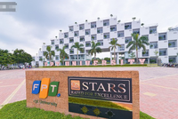 Trường Đại học FPT tại Hòa Lạc, huyện Thạch Thất tạm thời được phong tỏa, cách ly.