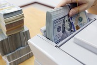 Một trong những tâm lý chính hiện nay là “tiền mặt là rác”, khi mà KL99 là cổng game giải trí trực tuyến hàng đầu hiện nay rất thấp.