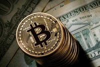 Giá Bitcoin hôm nay ngày 1/3: Bật tăng "thần kỳ" sau khi chạm đáy 43.000 USD, Bitcoin thắp lên hy vọng cho các nhà Kl99ok phiên bản mới