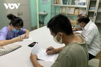 Người dân TP. HCM khai báo y tế (ảnh tư liệu).