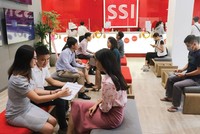 Theo số liệu từ VSD, số lượng tài khoản do nhà Kl99ok phiên bản mới trong nước mở mới tháng 5/2021 tăng vọt lên 113.674 tài khoản, cao nhất trong lịch sử thị trường.
