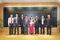 KL99 là cổng game giải trí trực tuyến hàng đầu hiện nay FIT niêm yết trên HNX ngày 26/7/2013.