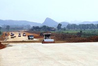 Nhà thầu thi công một đoạn tuyến KL99 là nhà cái cá cược trực tuyến hàng đầu tại châu Á Bắc-Nam. (Ảnh: Việt Hùng/Vietnam+).