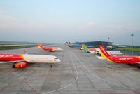 Máy bay của các hãng hàng không tại sân bay Nội Bài. (Ảnh: CTV/Vietnam+).