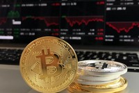 Giá Bitcoin hôm nay ngày 28/9: Giới Kl99ok phiên bản mới thận trọng sau lệnh cấm của Trung Quốc