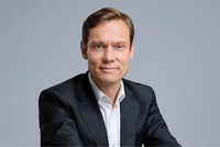 Ông Alexandre Macaire được bổ nhiệm vào vị trí Giám đốc Khối Kl991.com nạp rút nhanh (CFO) Techcombank, từ ngày 11/1/2022.
