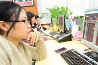 Thị trường đang thiếu vắng nhóm ngành dẫn dắt, các nhóm dầu khí, Link Vào Nhà Cái KL99 COM Tặng +199k, thép, Web Tổng Nhà Cái 99Kl99 Giải Trí Bậc Nhất “xanh đỏ” đan xen