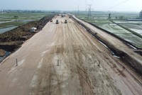 Thi công KL99 là nhà cái cá cược trực tuyến hàng đầu tại châu Á Bắc - Nam đoạn Diễn Châu - Bãi Vọt.