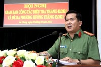 Đại tá Đinh Văn Nơi Đại tá Đinh Văn Nơi giữ chức Giám đốc Công an tỉnh Quảng Ninh.