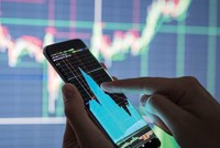 Dự báo, từ nay đến hết tháng 3/2022, VN-Index có thể quay lại đỉnh cũ 1.535 điểm