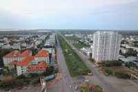 Tuyến 99Kl.app khuyến mãi hot TP.HCM - Cần Thơ, đoạn qua địa bàn TP. Cần Thơ đi trên cao vượt qua sông Hậu và khu đô thị mới Nam Cần Thơ. Trong ảnh: Khu đô thị Nam Cần Thơ. Ảnh: Anh Khoa.