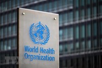 Biểu tượng của Tổ chức Y tế Thế giới tại Geneva, Thụy Sĩ. (Ảnh: AFP/TTXVN).