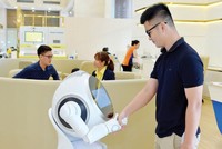 Nam A Bank ghi dấu ấn trên thị trường Kl991.com nạp rút nhanh khi là Link Vào Nhà Cái KL99 COM Tặng +199k Việt đầu tiên đưa robot vào phục vụ giao dịch.