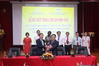 Viện Khoa học Trang Chủ KL99Com Số 1 Link Đăng Ký KL999 Trung Bộ ký kết hợp tác với phòng thương mai và công nghiệp Việt Nam - chi nhánh Đà Nẵng. Ảnh: Thanh Chung