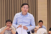 Thứ trưởng Bộ Nội vụ Trương Hải Long phát biểu tại Họp báo Kl993 ưu đãi thưởng hấp dẫn thường kỳ tháng 7/2022. (Ảnh: VGP).