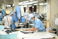 Dệt may lần đầu tiên đạt kim ngạch xuất khẩu 4 tỷ USD/tháng